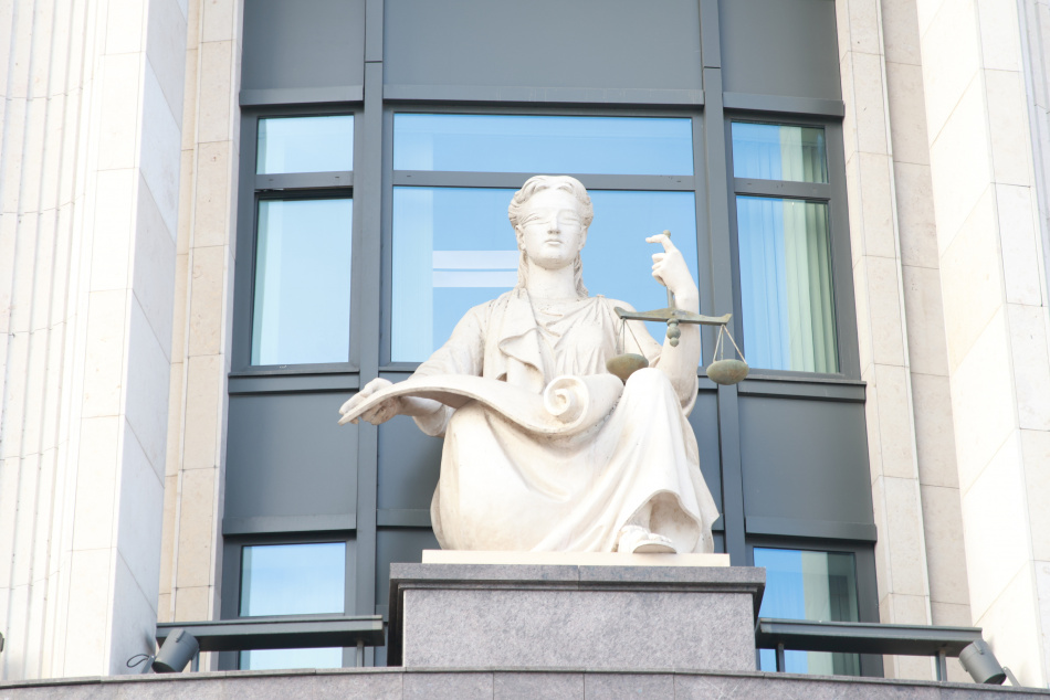 Город увеличил долю в «Харламов Арене» после решения арбитража